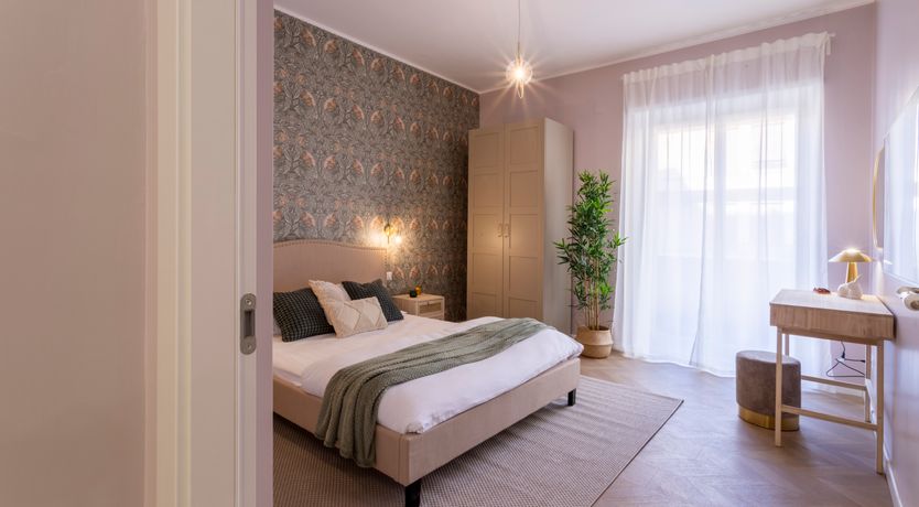 Photo of Roman Floral