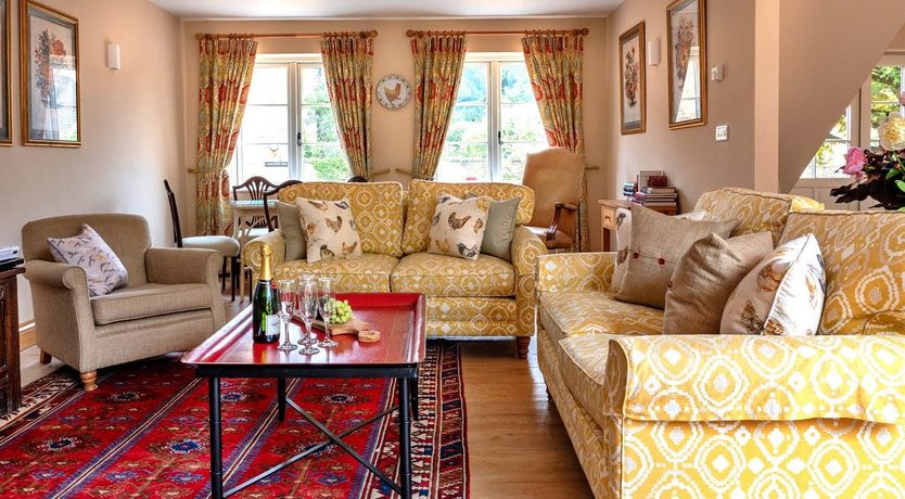 Photo of Green & Stone