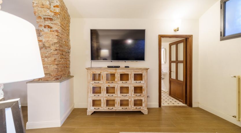 Photo of Milano Modern