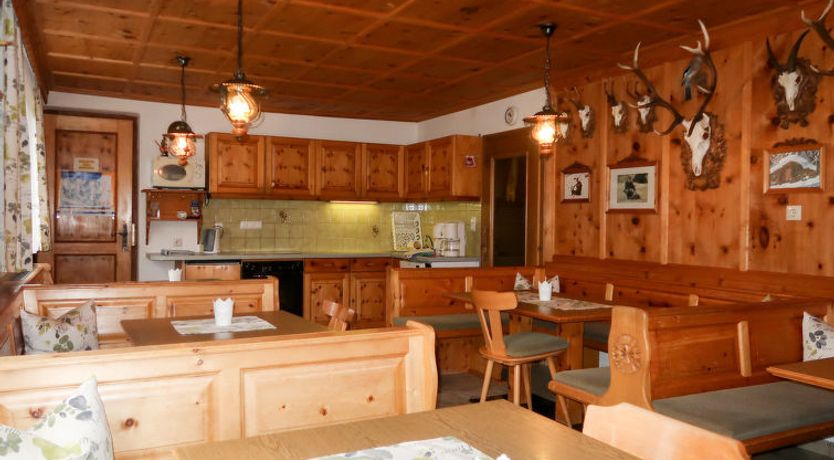 Photo of Garni Regina Apartment 2