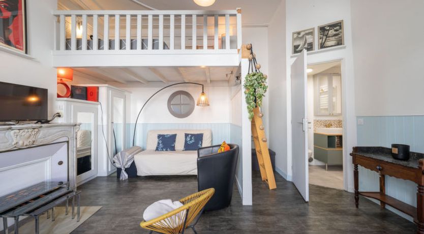 Photo of Le Grillon Apartment 2