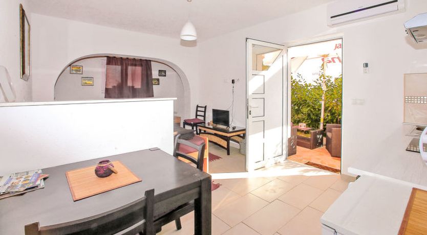 Photo of Nino Apartment 3