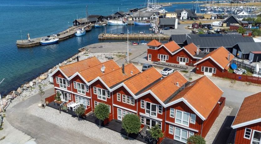 Photo of "Adils" - 5m from the sea