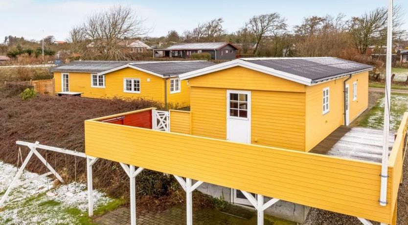 Photo of "Ung" - 650m to the fjord