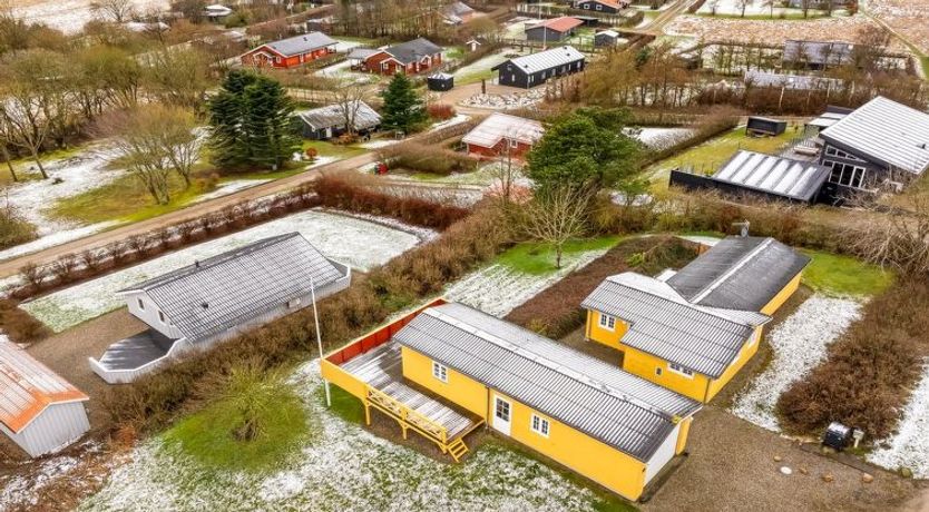 Photo of "Ung" - 650m to the fjord