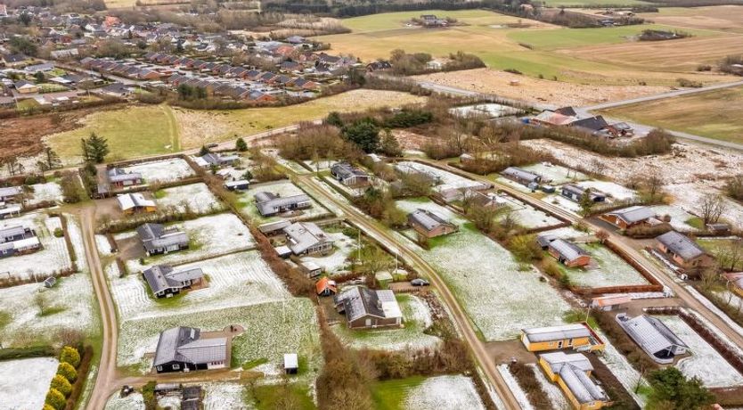 Photo of "Ung" - 650m to the fjord