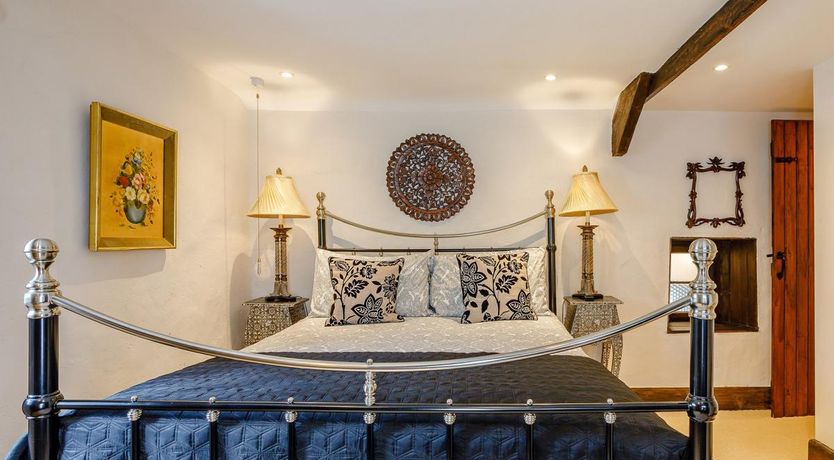 Photo of 3 Bed in Combe Martin