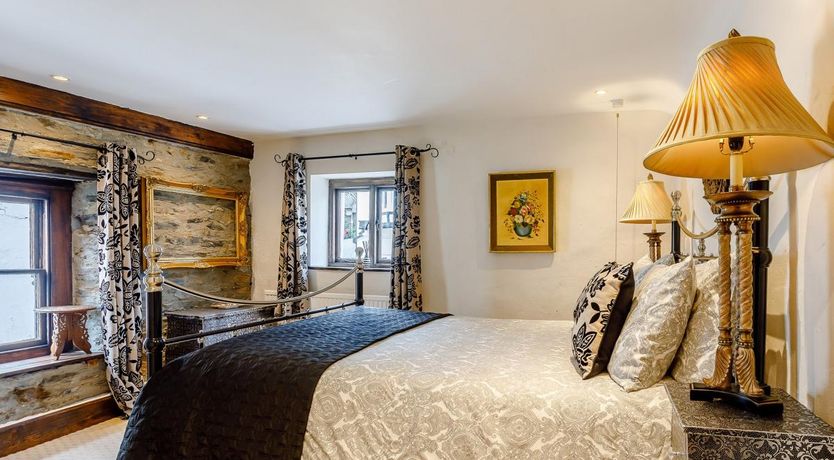 Photo of 3 Bed in Combe Martin