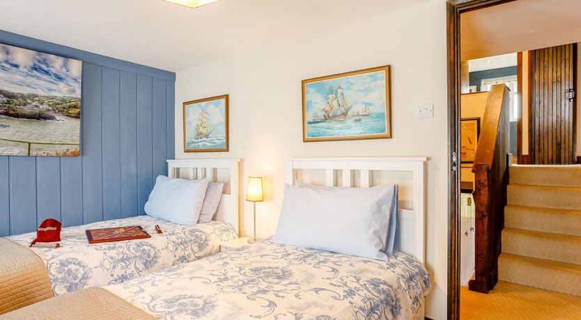 Photo of 3 Bed in Combe Martin