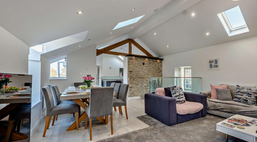 Photo of 4 Bed in Llandovery
