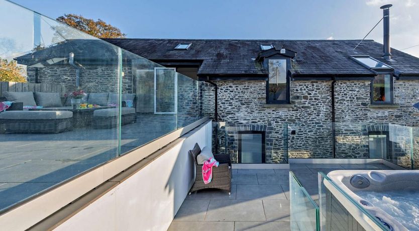 Photo of 4 Bed in Myddfai