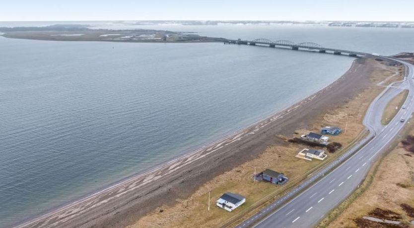 Photo of "Nyalle" - 50m to the fjord