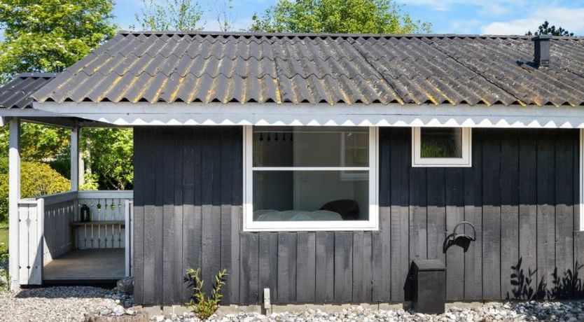 Photo of "Justina" - 200m from the sea