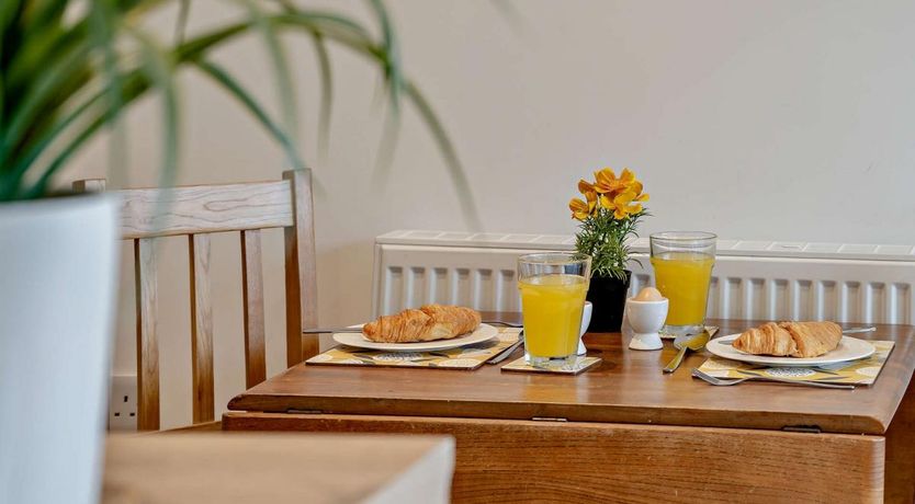 Photo of 1 Bed in Aberaeron