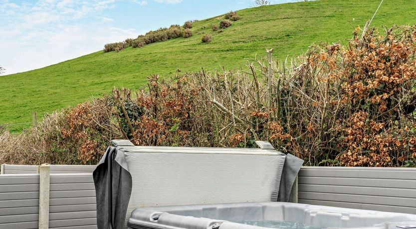 Photo of 1 Bed in Aberaeron