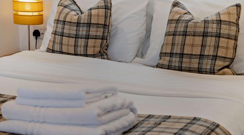 Photo of 1 Bed in Aberaeron