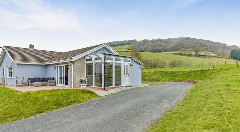 Photo of 5 Bed in Aberystwyth