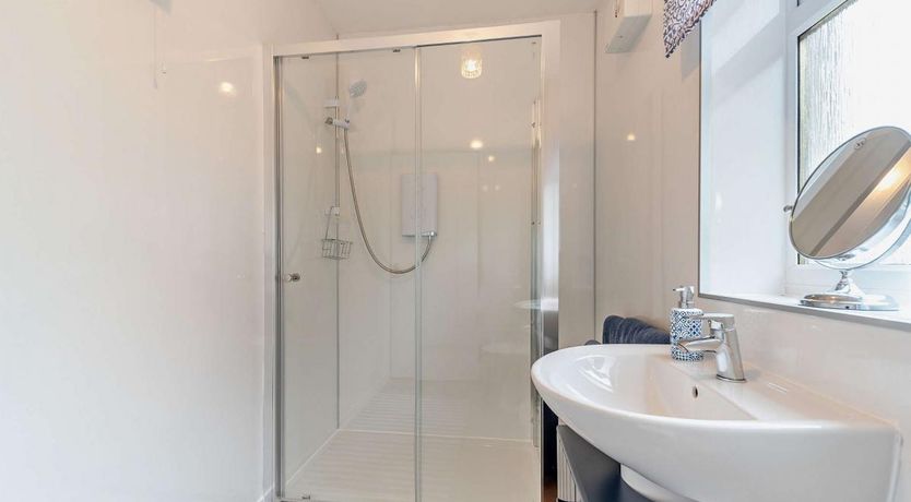 Photo of 2 Bed in Ayr