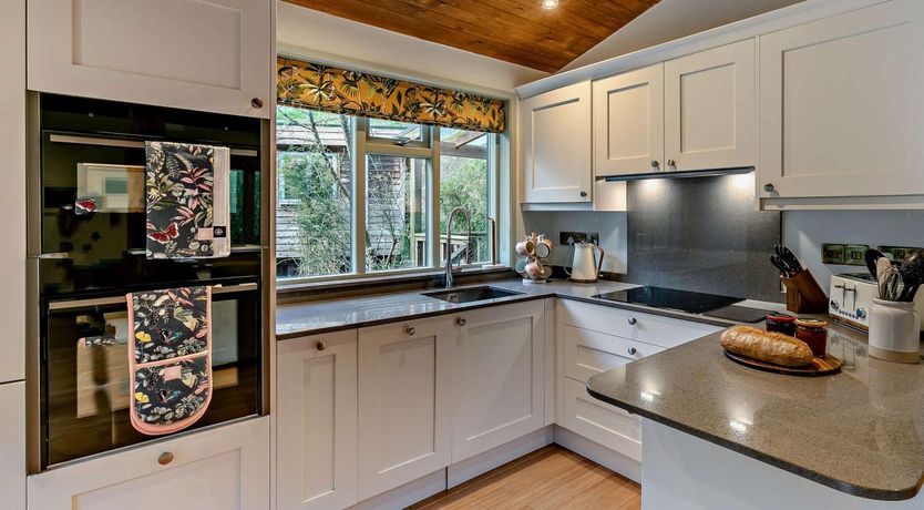 Photo of 2 Bed in Truro