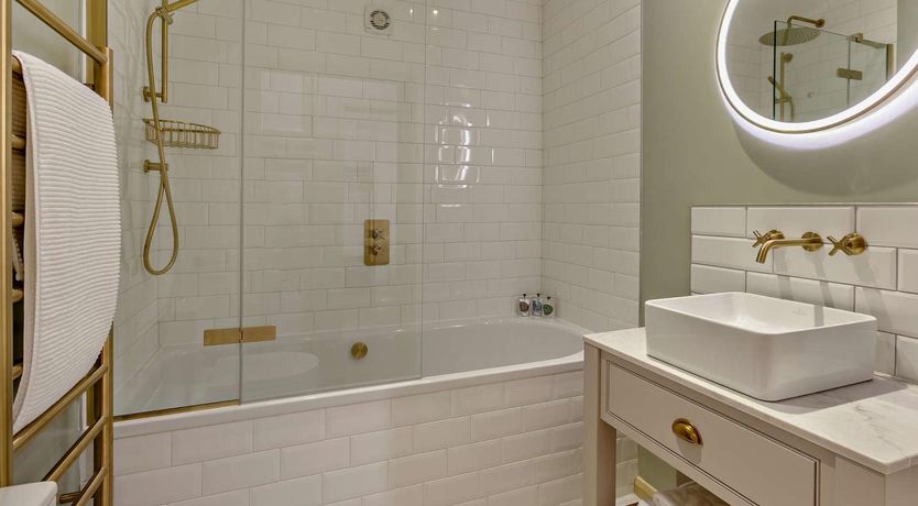 Photo of 2 Bed in Truro