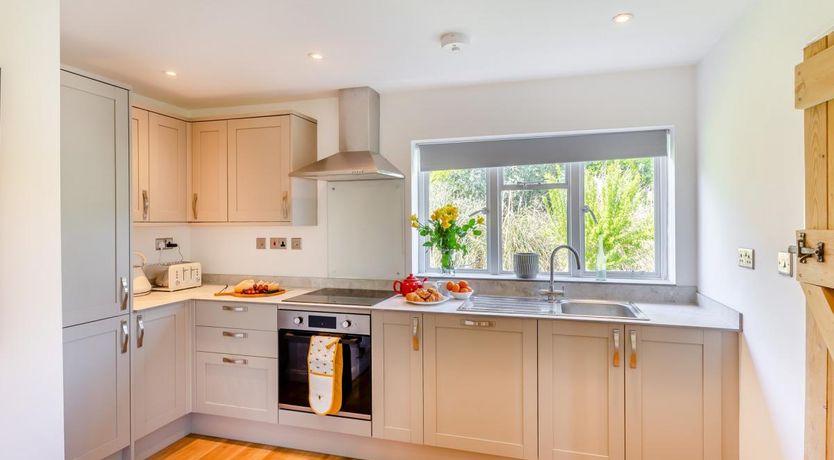 Photo of 3 Bed in Colemere