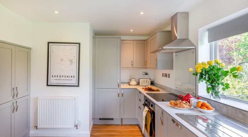 Photo of 3 Bed in Colemere