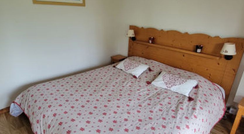 Photo of V du Bachat Arolles A