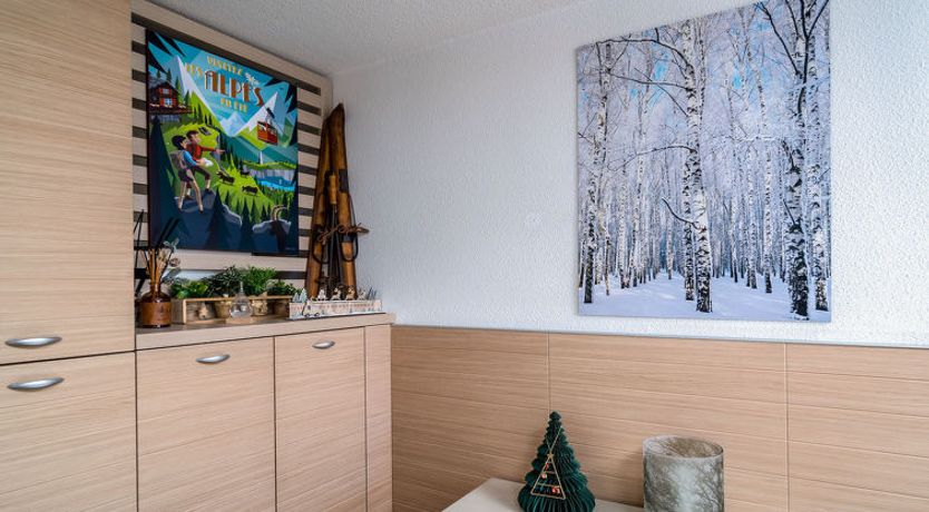 Photo of C. Du Verdon