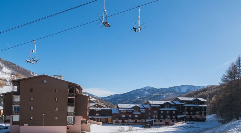 Photo of C. Du Verdon