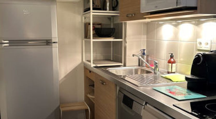 Photo of C. Du Verdon