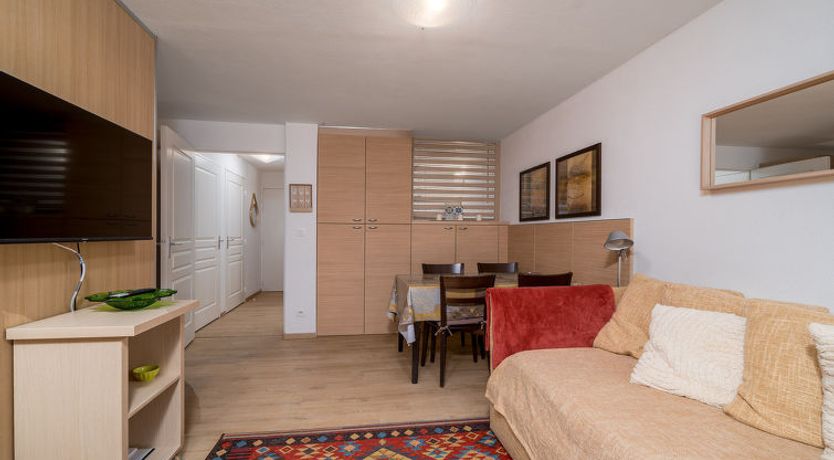 Photo of C. DU VERDON