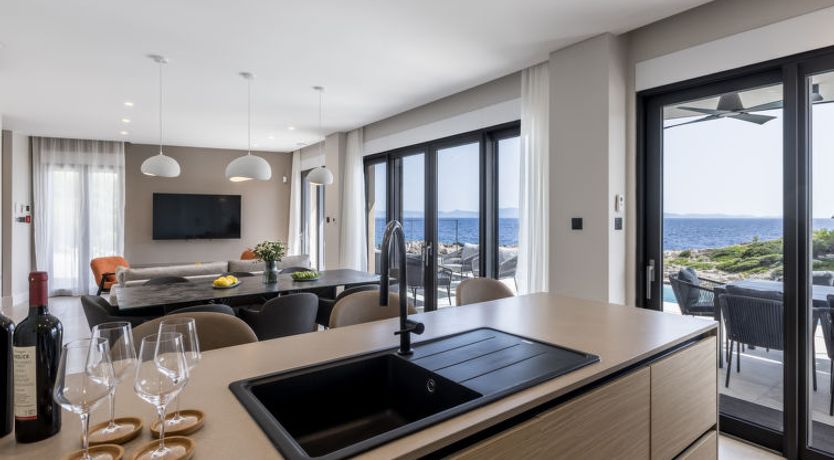 Photo of Luxury Villa Mare