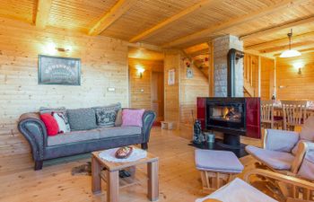Lea Holiday Home