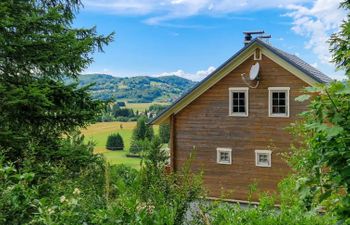 Lea Holiday Home