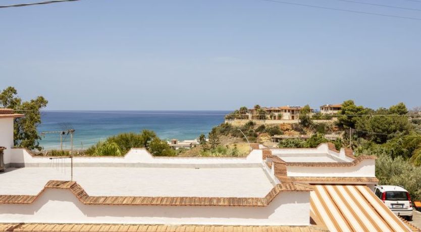Photo of Terrazza sul Mare Apartment 2