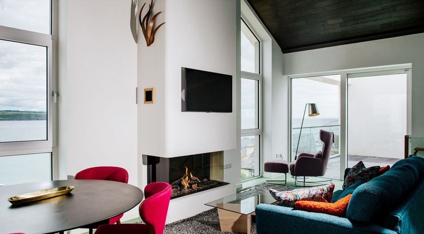 Photo of 5-Star Beach House