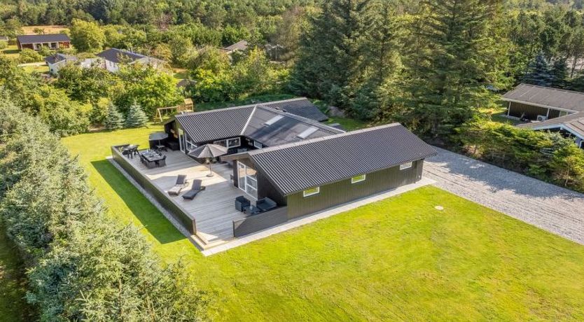 Photo of "Ema" - 1.9km from the sea