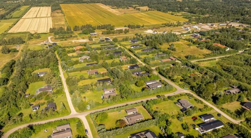 Photo of "Ema" - 1.9km from the sea