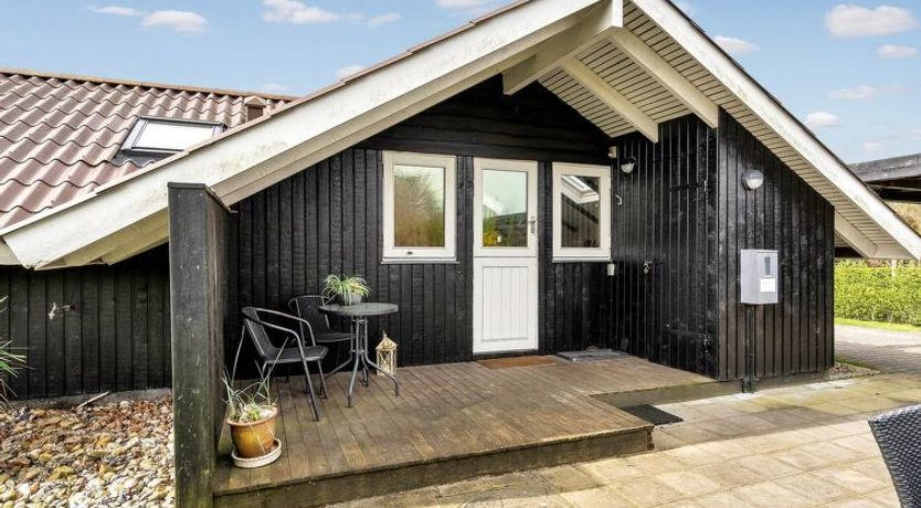 Photo of "Magnus" - 250m to the fjord