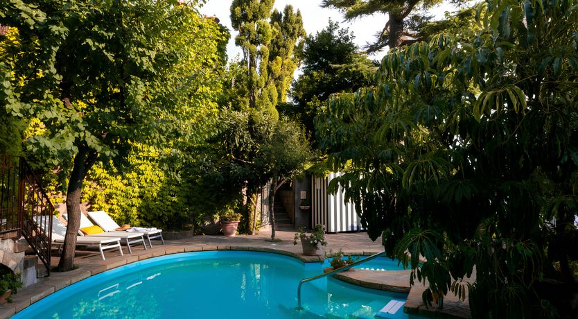 Photo of Sunshine & Lemons