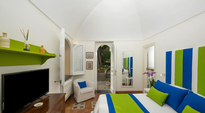 Photo of Sunshine & Lemons