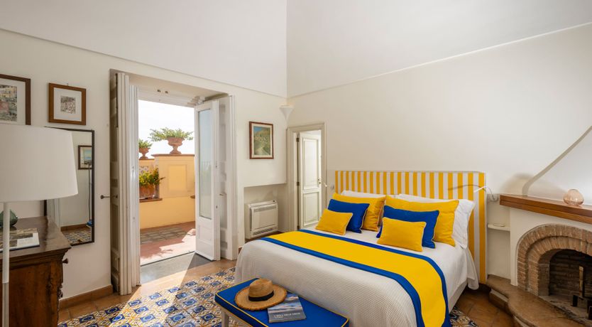 Photo of Sunshine & Lemons