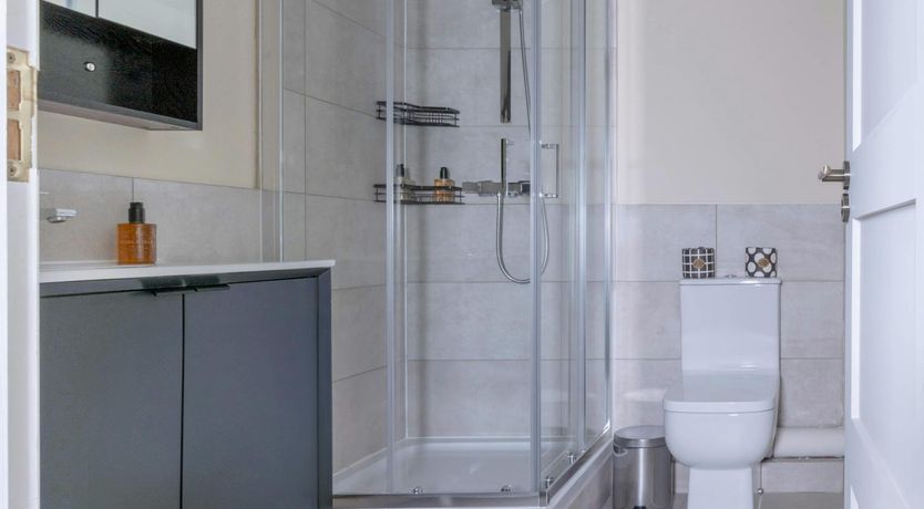 Photo of Knightsbridge Grace