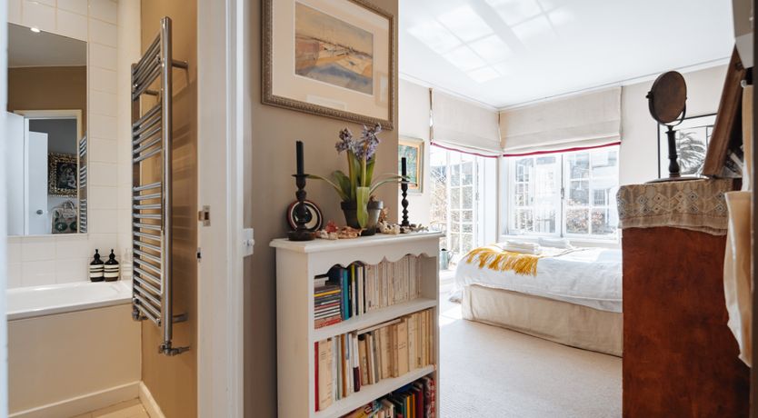 Photo of Subtle Splendour