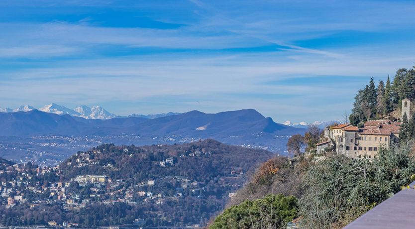 Photo of Como Classic