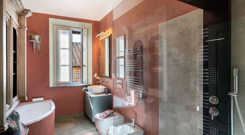 Photo of Serenade Me