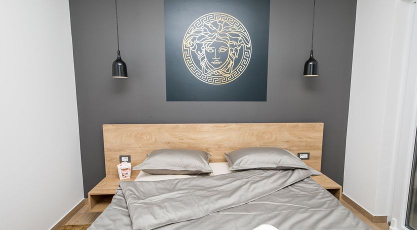 Photo of Costal Glaze