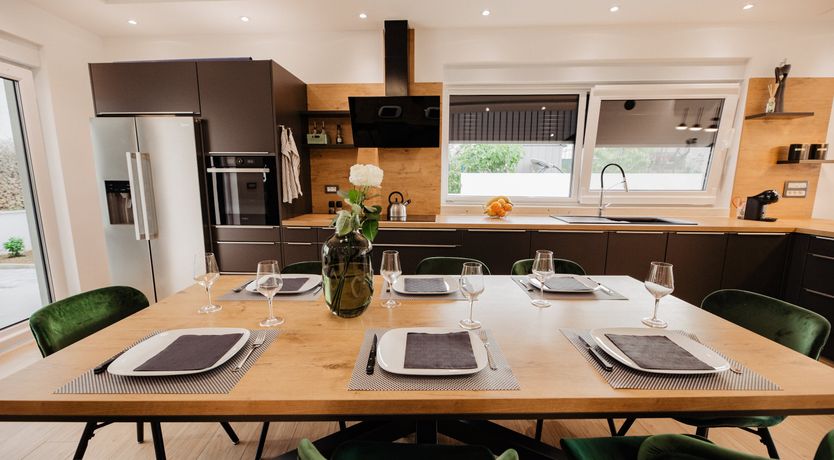 Photo of Costal Glaze