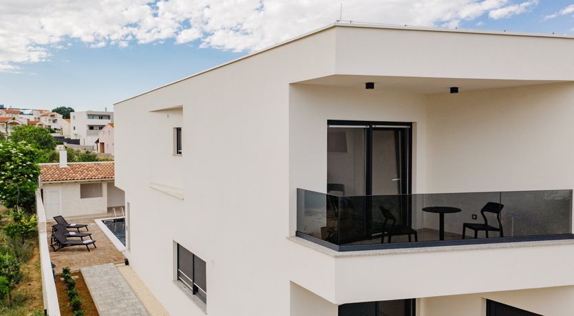 Photo of Costal Glaze