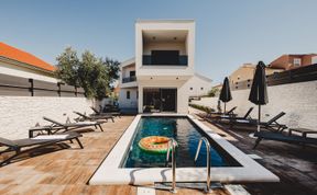 Photo of North Dalmatian Retreat